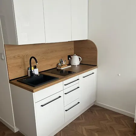 Planeta 106 - Tylko 100 M Do Glownego Deptaku I Plazy!