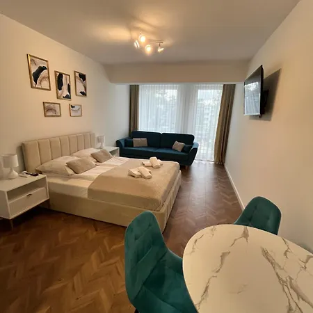 Planeta 106 - Tylko 100 M Do Glownego Deptaku I Plazy! * מיילנו