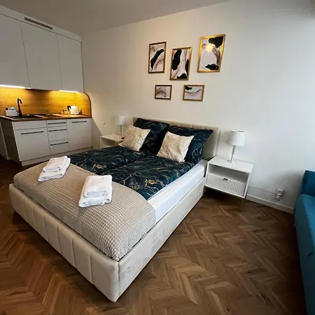 Planeta 106 - Tylko 100 M Do Glownego Deptaku I Plazy! דירה מיילנו