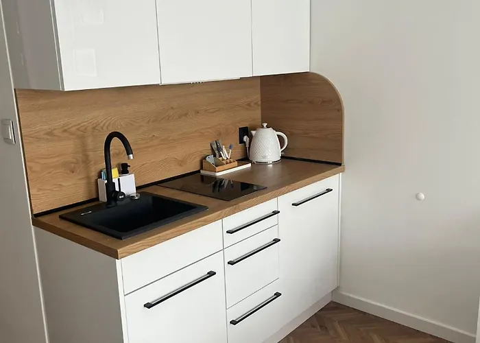 Planeta 106 - Tylko 100 M Do Glownego Deptaku I Plazy!