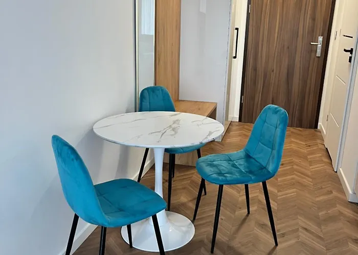 Planeta 106 - Tylko 100 M Do Glownego Deptaku I Plazy! *